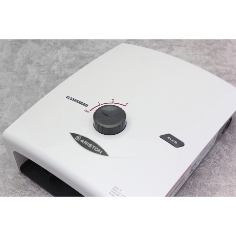 Máy nước nóng Ariston SB35E-VN