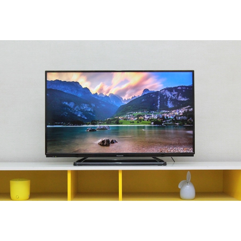 Tivi Panasonic 40 inch TH-40C400V